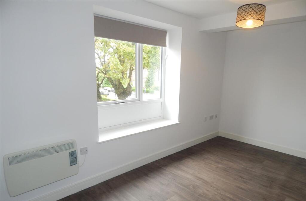 Additional image 3 of Unicorn Hill, Redditch