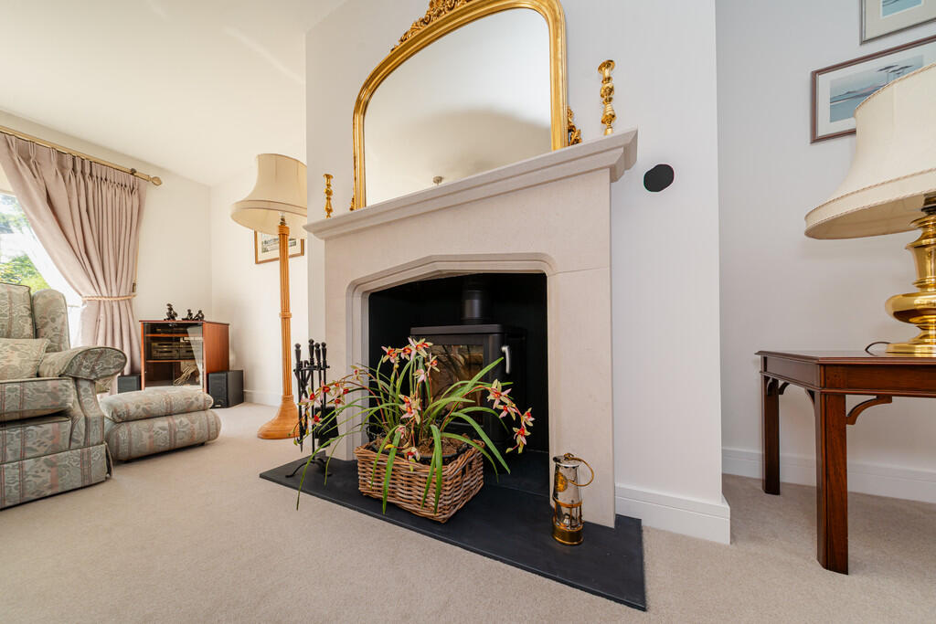 Additional image 4 of The Halve, Warminster