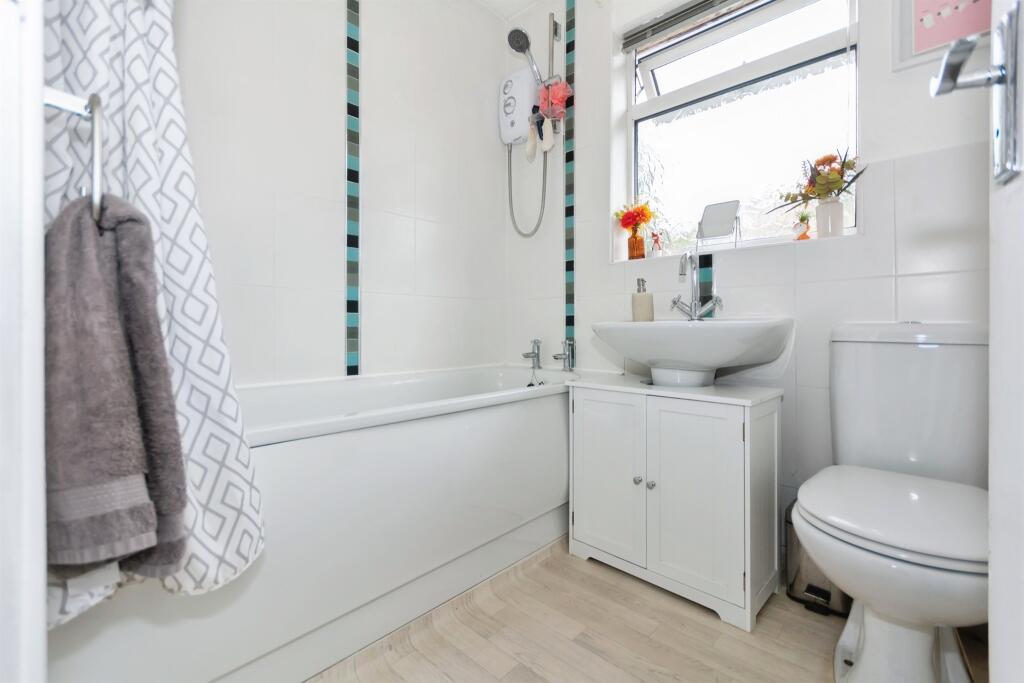 Additional image 11 of Easenhall Lane, Redditch