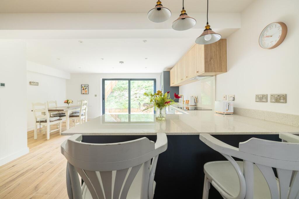 Additional image 2 of Old Vicarage Gardens, Bruton, BA10