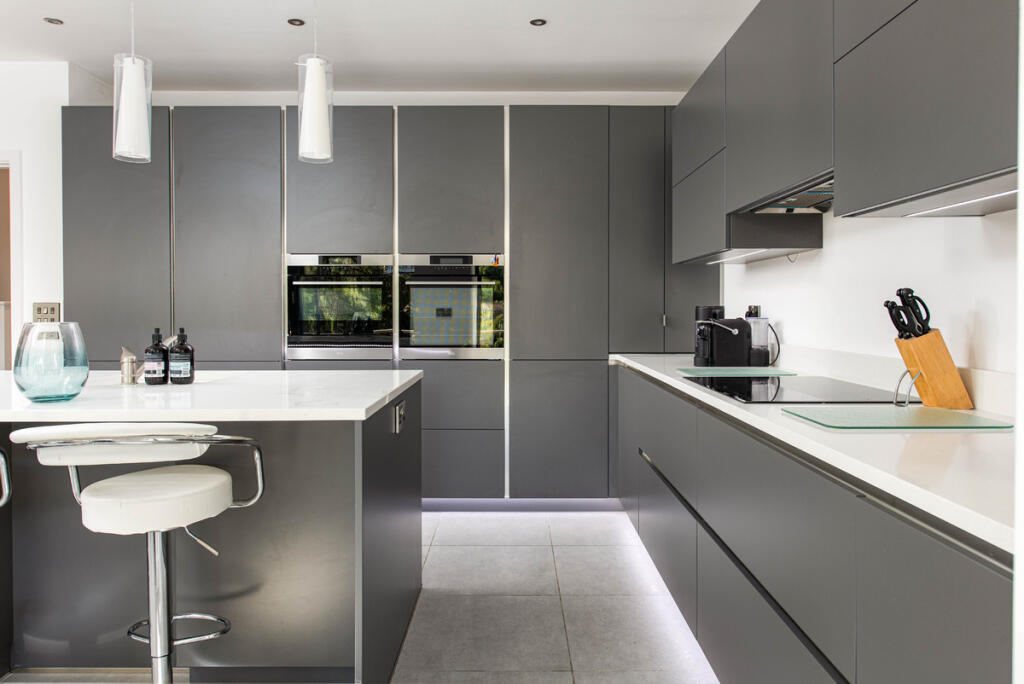Additional image 20 of Wellsway, Bath, BA2