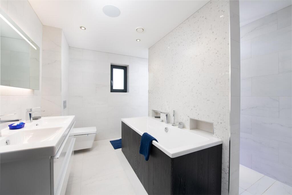 Additional image 10 of Richmond Road, Bath