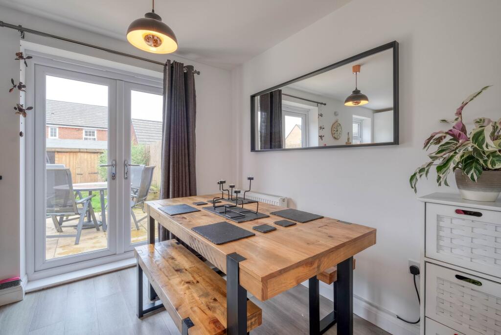 Additional image 8 of Edgefield Close, Redditch, B98