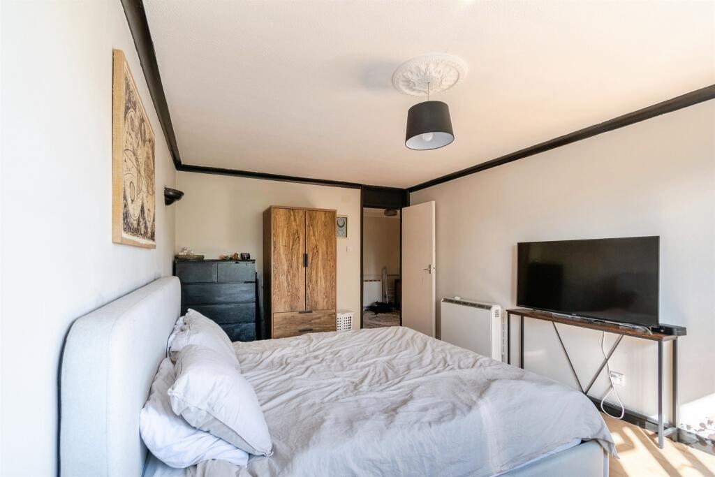 Additional image 13 of Henderson Close, TROWBRIDGE