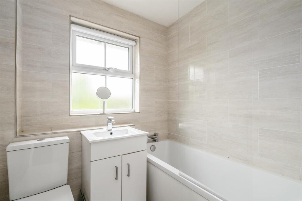 Additional image 11 of Winster Avenue, Dorridge, Solihull