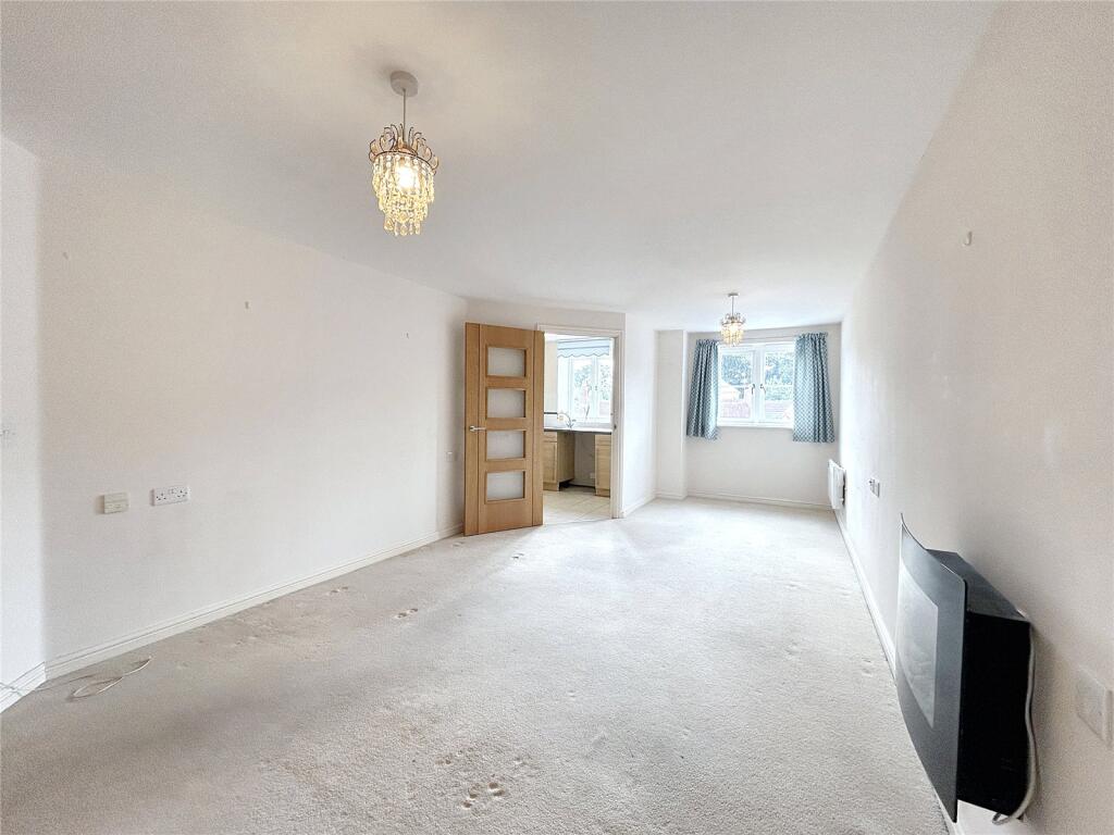Additional image 3 of Imber Court, George Street