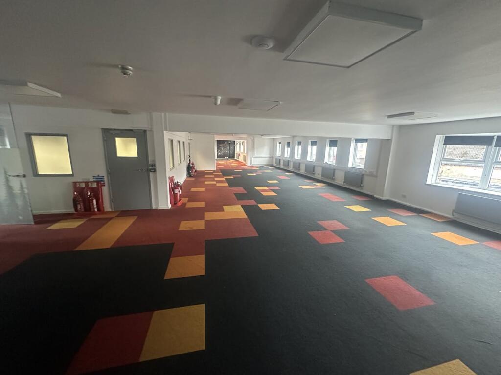 房产图片 8 - Greville House，高街，诺尔，B93 0LN