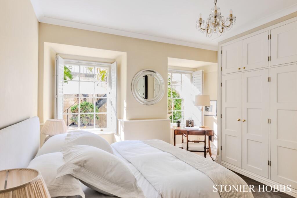 Additional image 11 of The Garden apartment, 17 Royal Crescent, Bath, Somerset, BA1