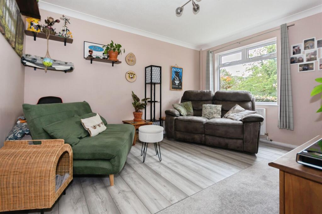 Additional image 5 of Easenhall Lane, Redditch