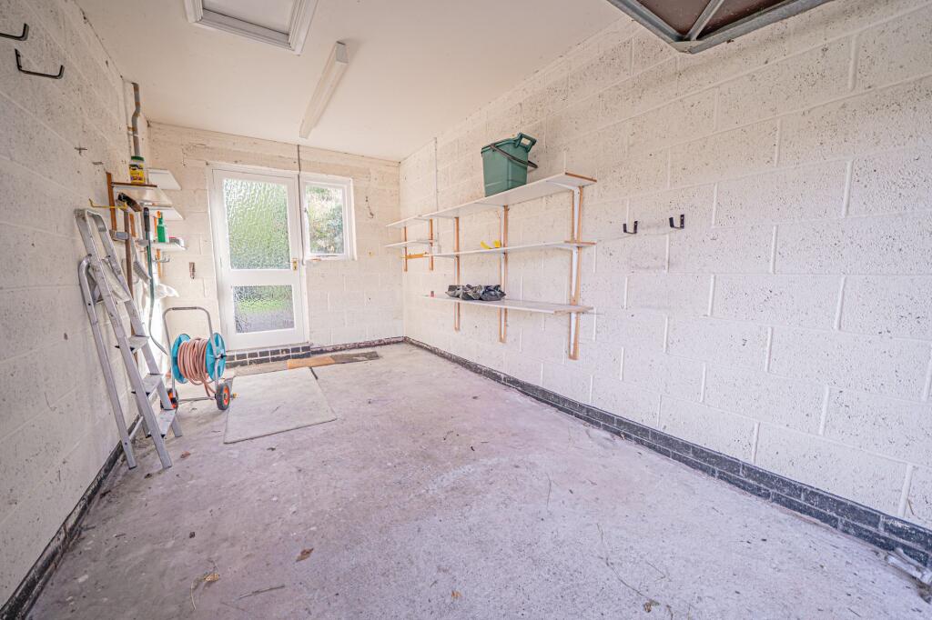 Additional image 13 of Yew Tree Close, Lapworth, B94