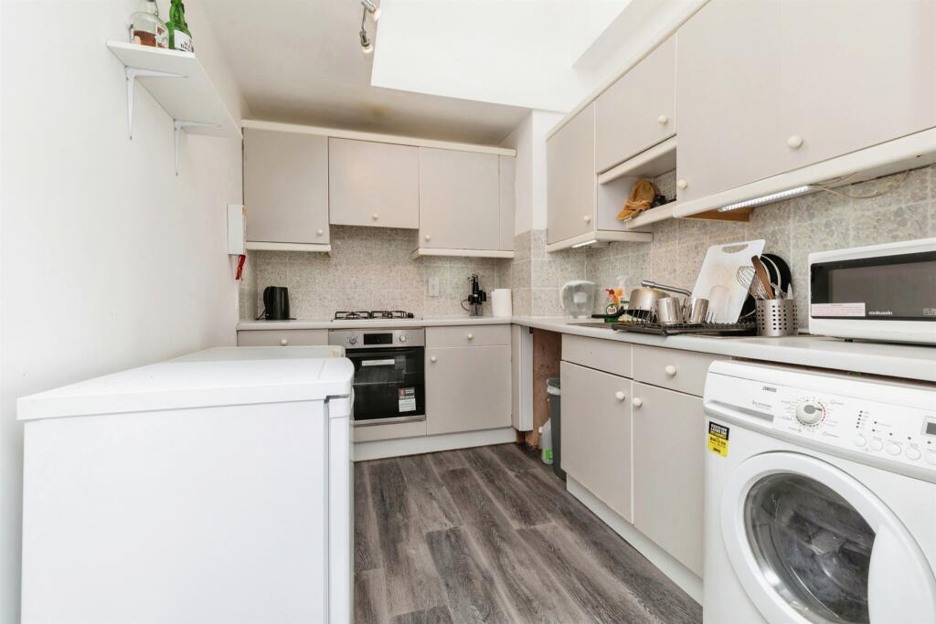 Additional image 3 of Grosvenor Place, London Road, Bath
