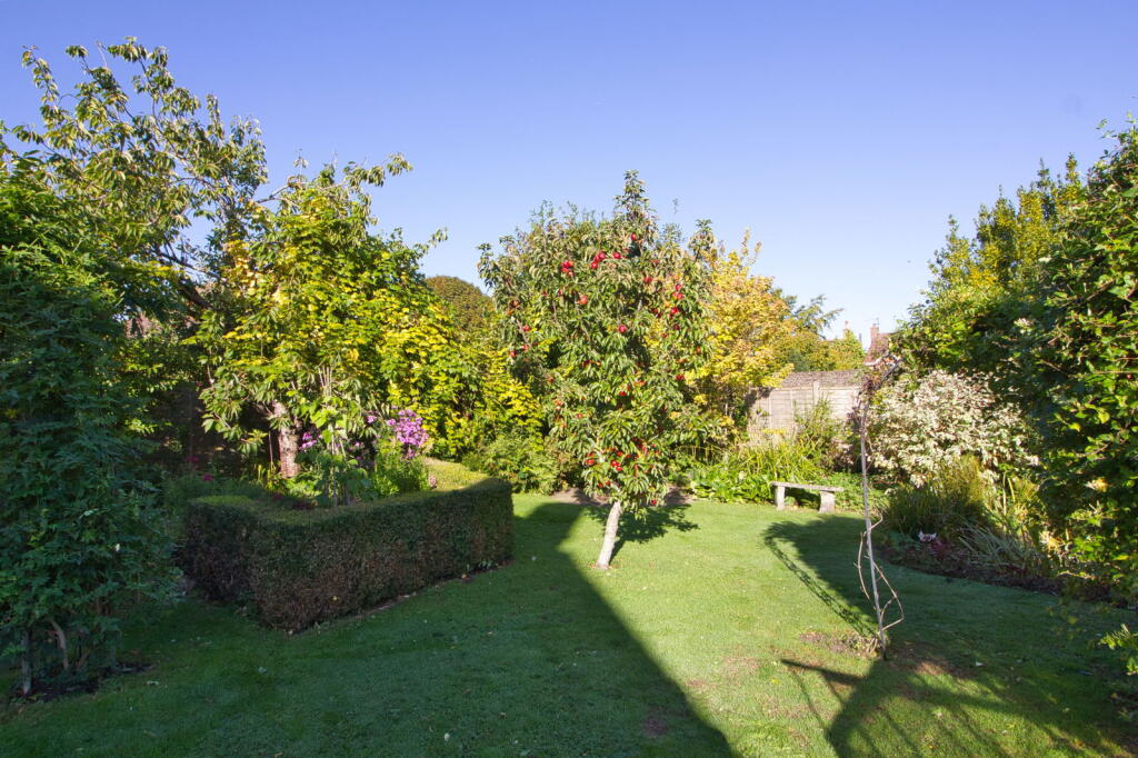 Additional image 17 of Great Hinton, Wiltshire, BA14 6BT