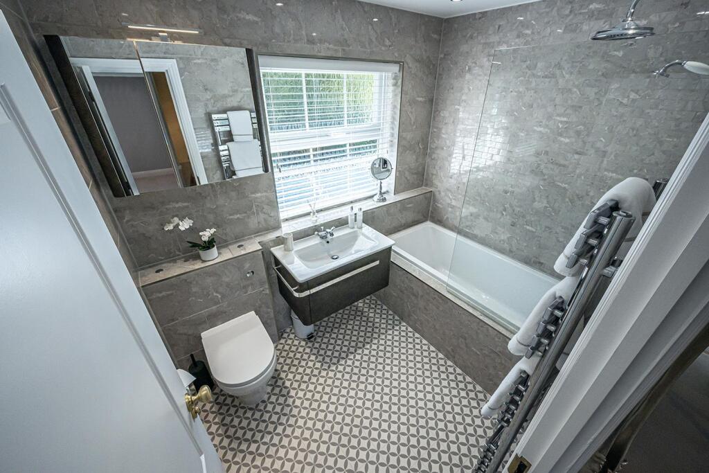 Additional image 26 of Starbold Crescent, Knowle, Solihull