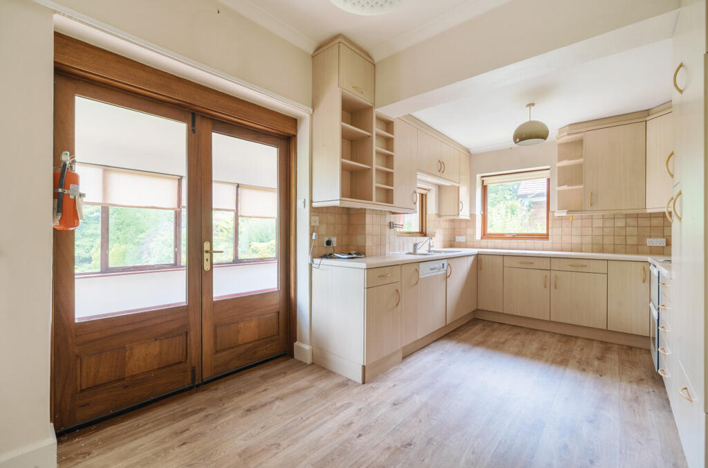 Additional image 8 of Westbury Road, Warminster, BA12