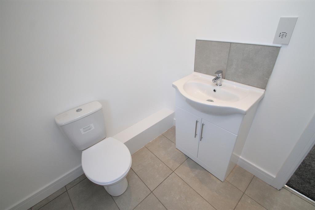 Additional image 9 of Evesham Road, Redditch, B97 5ER