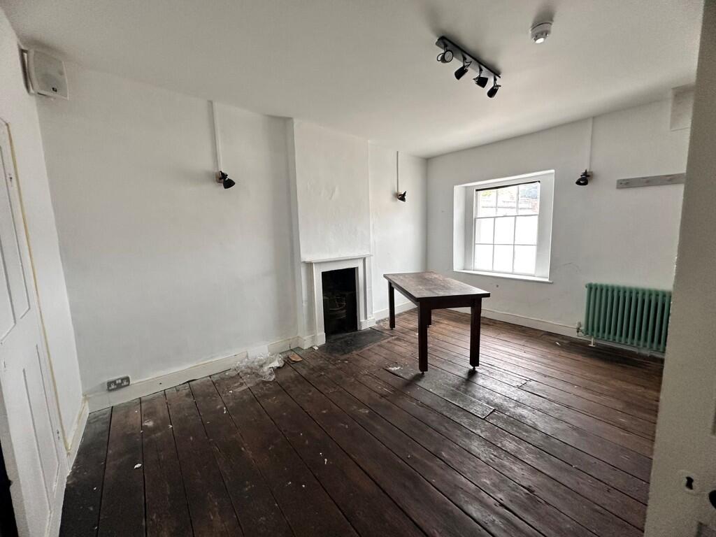 房产图片 6 - 英格兰萨默塞特郡弗鲁姆市场广场21号，邮编BA11 1AN