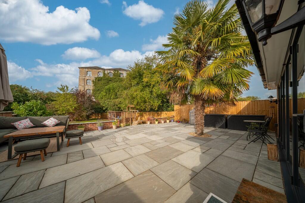 Additional image 19 of Clarendon Avenue, Trowbridge