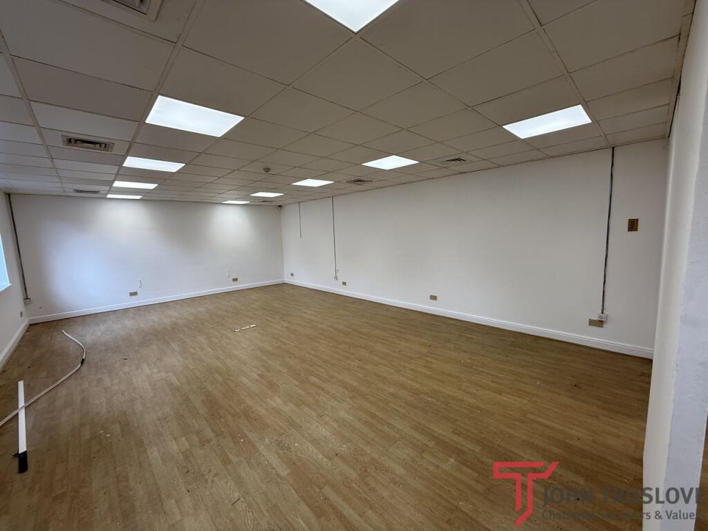 Additional image 4 of Unit 2 Enfield Industrial Estate, Hewell Road, Redditch, B97 6BG
