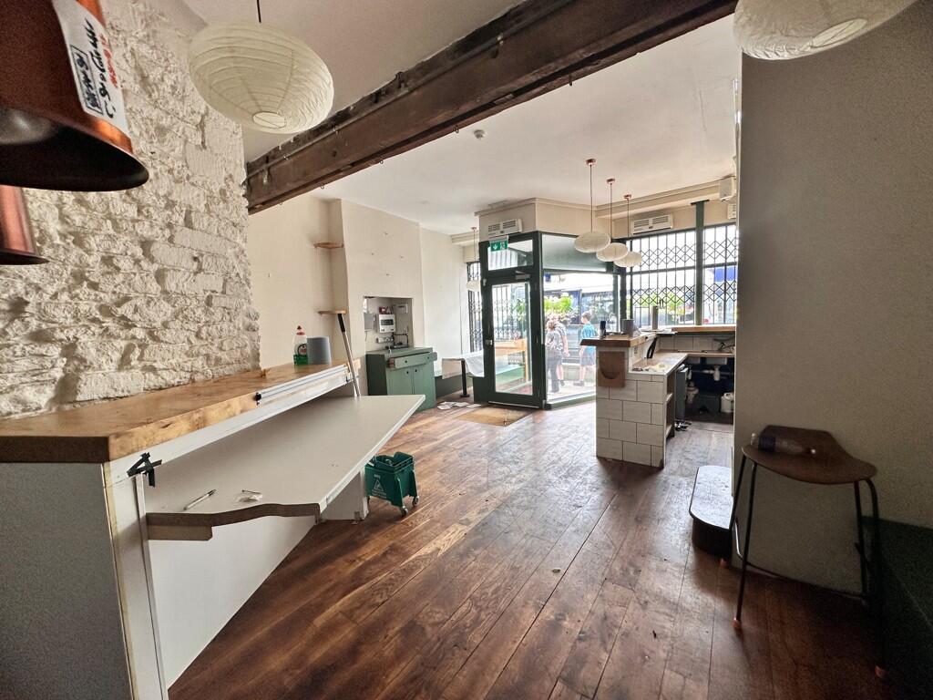 房产图片 4 - 英格兰萨默塞特郡弗鲁姆市场广场21号，邮编BA11 1AN