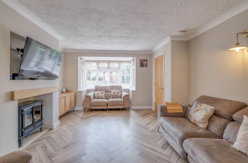 Additional image 4 of Lineholt Close, Redditch, B98