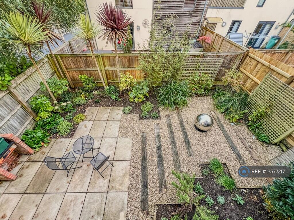 Additional image 9 of Elgin Grove, Street, BA16