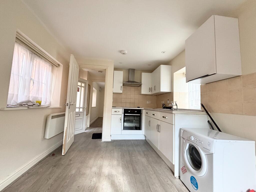 Additional image 2 of George Street, Warminster, BA12