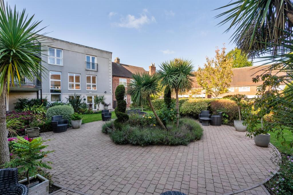 Additional image 11 of High Street, Knowle, Solihull