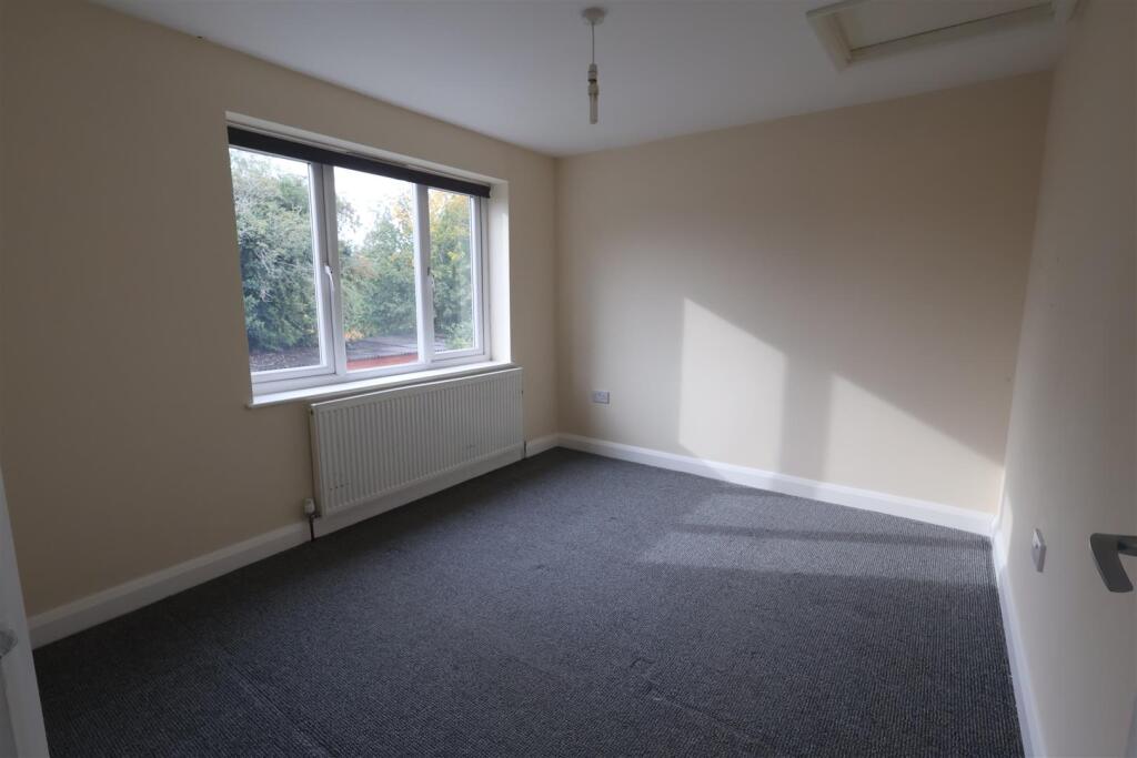 Additional image 4 of Kineton Close, Redditch