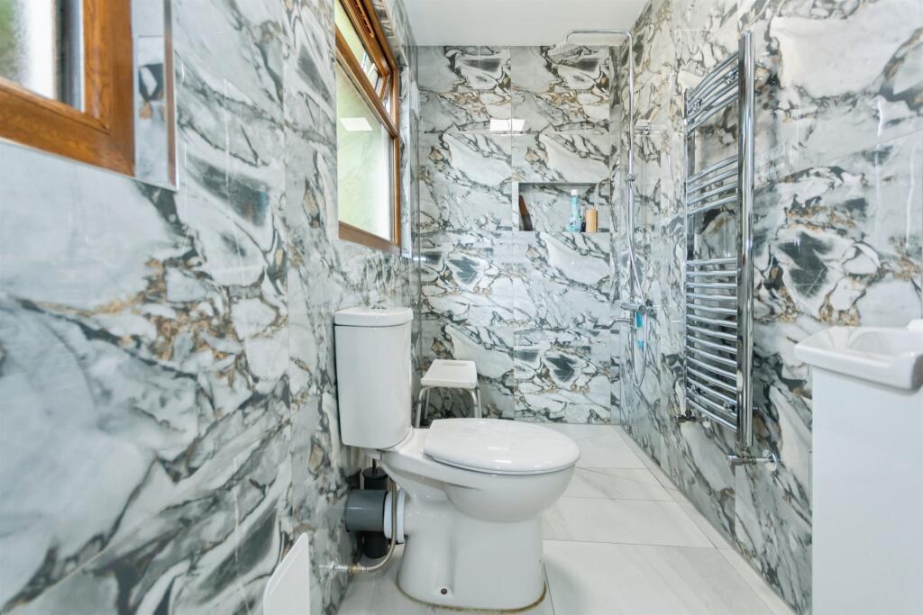 Additional image 16 of Napton Close, Redditch