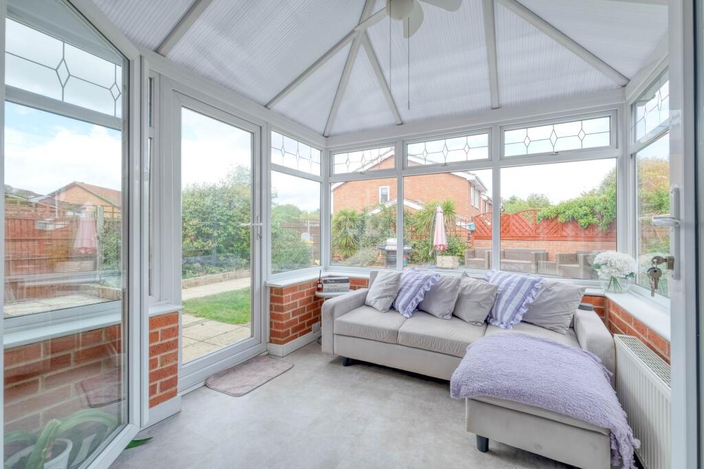 Additional image 8 of Lineholt Close, Redditch, B98