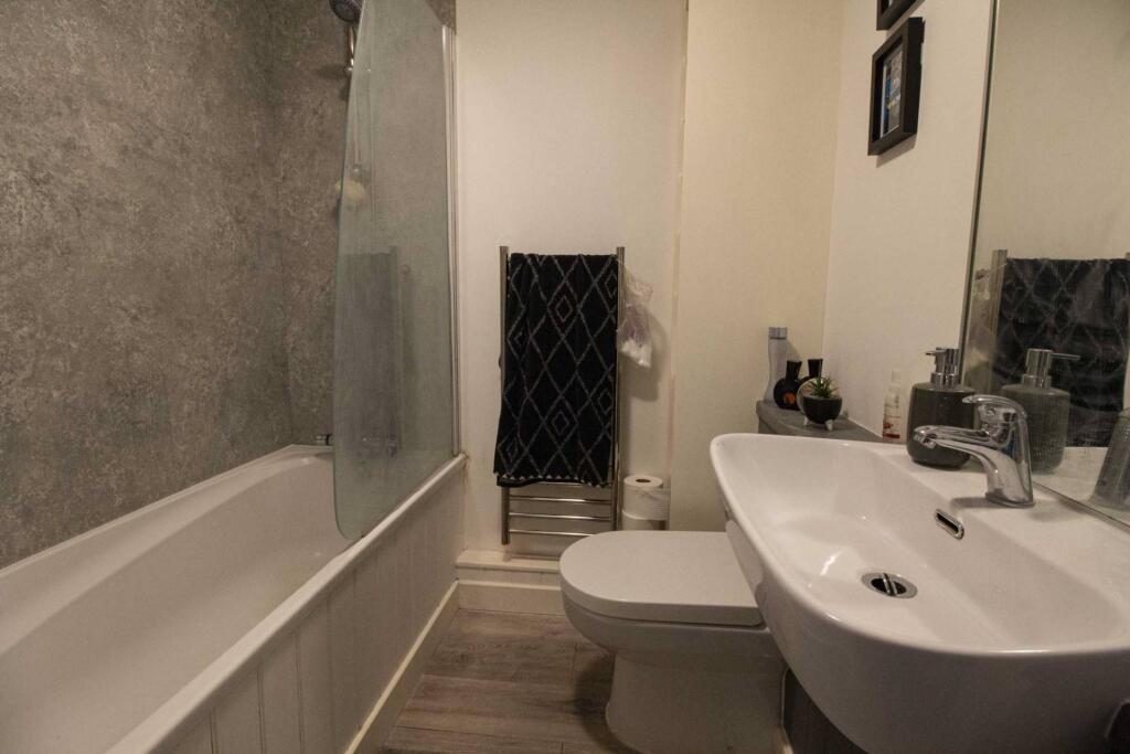 Additional image 8 of Vallis Court, Frome