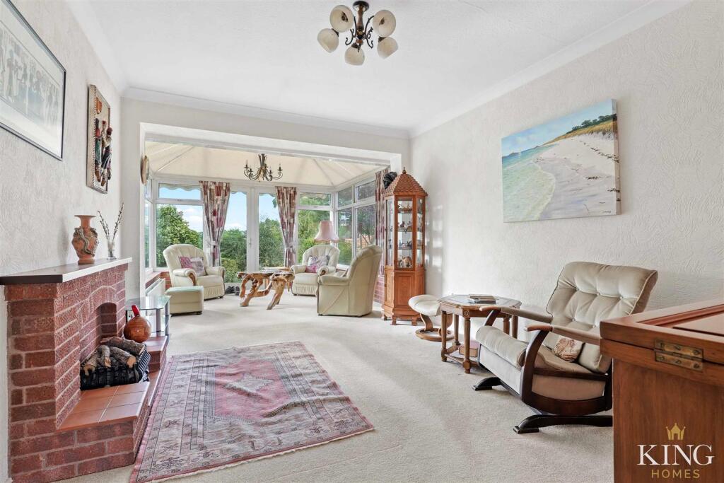 Additional image 4 of Brook End Drive, Henley-In-Arden