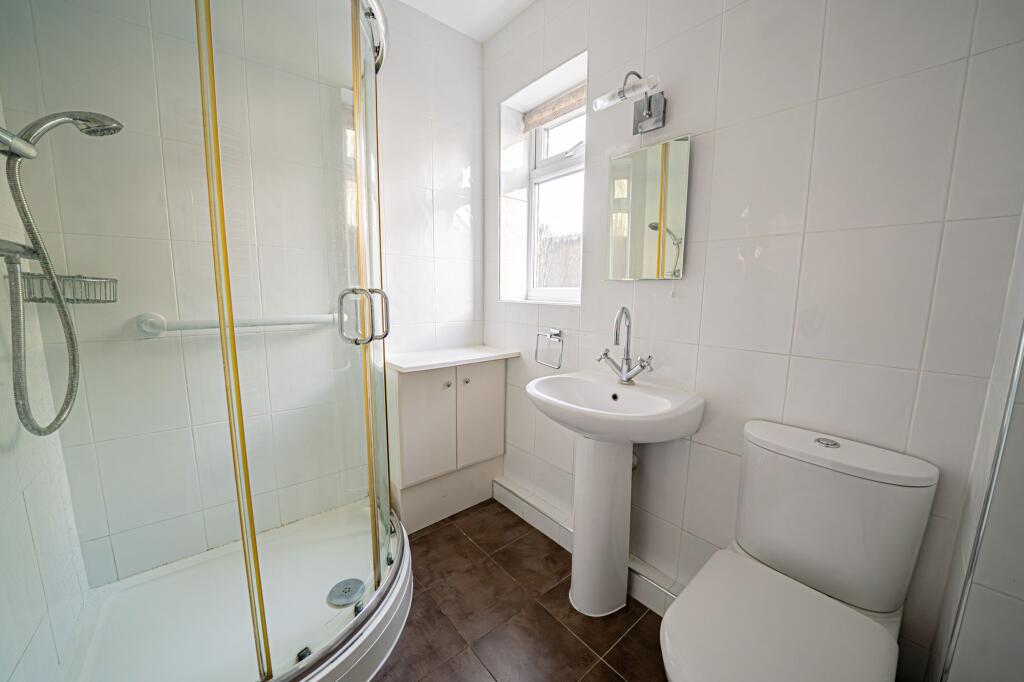 Additional image 10 of Yew Tree Close, Lapworth, B94