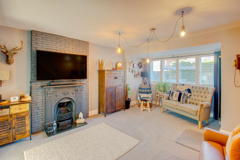 Additional image 2 of Lassington Close, Redditch, Worcestershire, B98