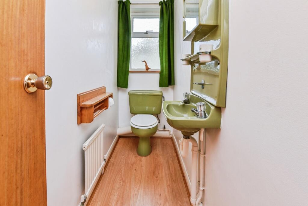 Additional image 16 of Gooselade, Street, Somerset, BA16