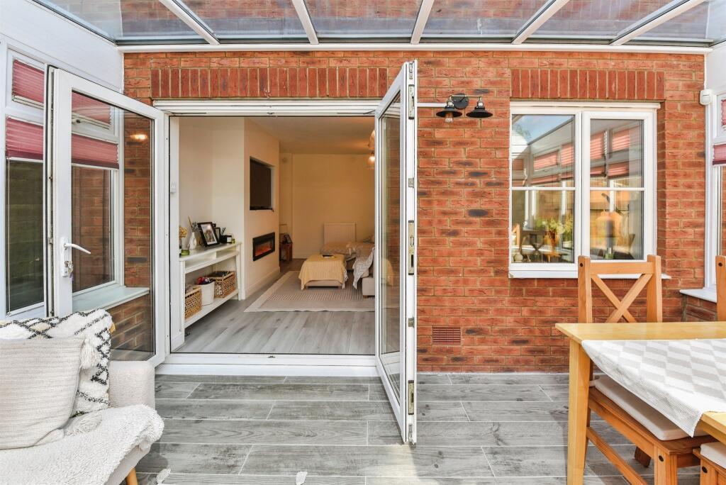 Additional image 11 of Cleveland Way, WESTBURY