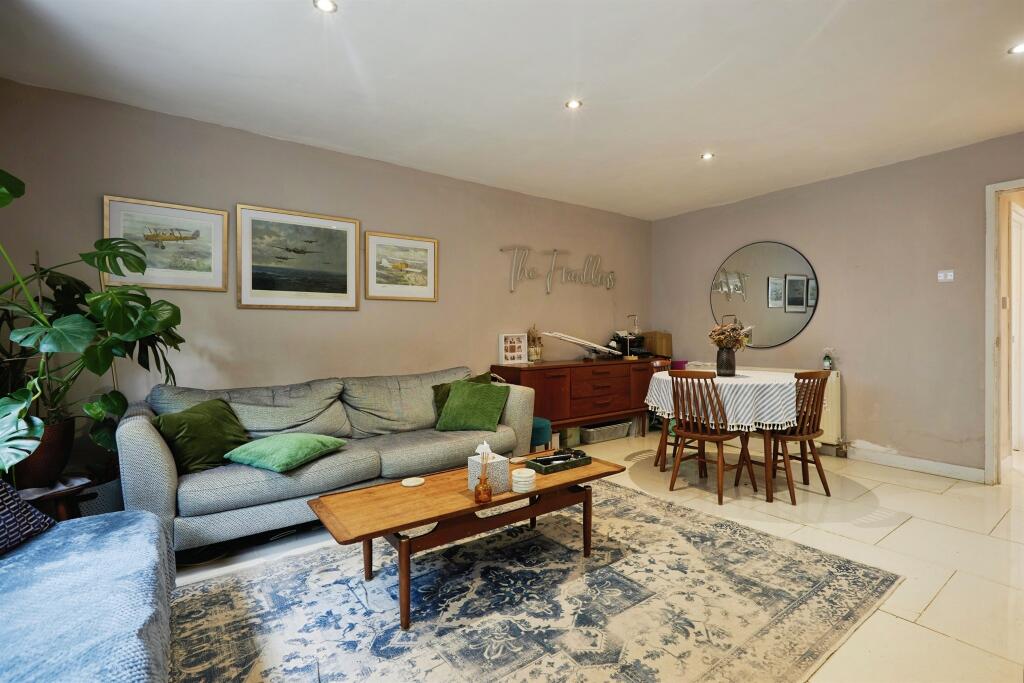 Additional image 5 of Westfield, Bruton