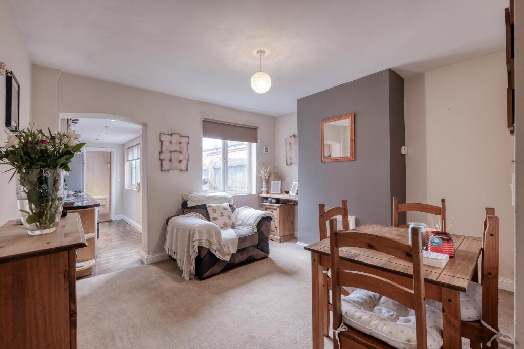 Additional image 5 of Avenue Road, Astwood Bank, B96