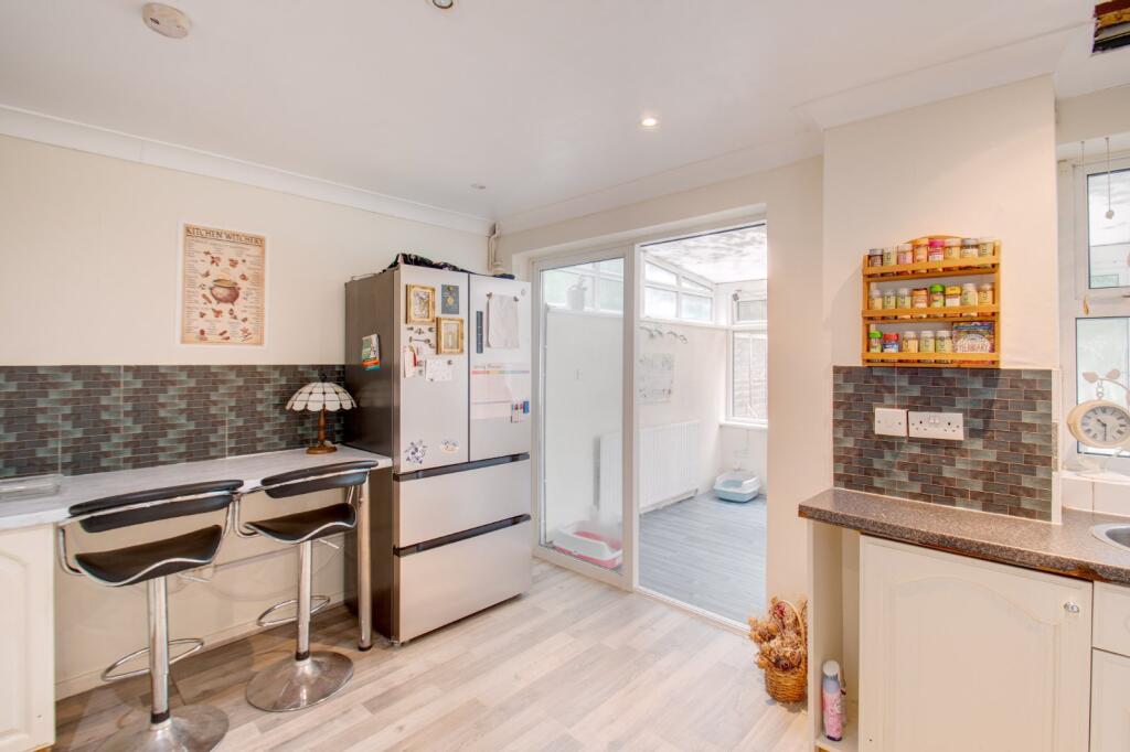 Additional image 6 of Edgmond Close, Redditch, Worcestershire, B98