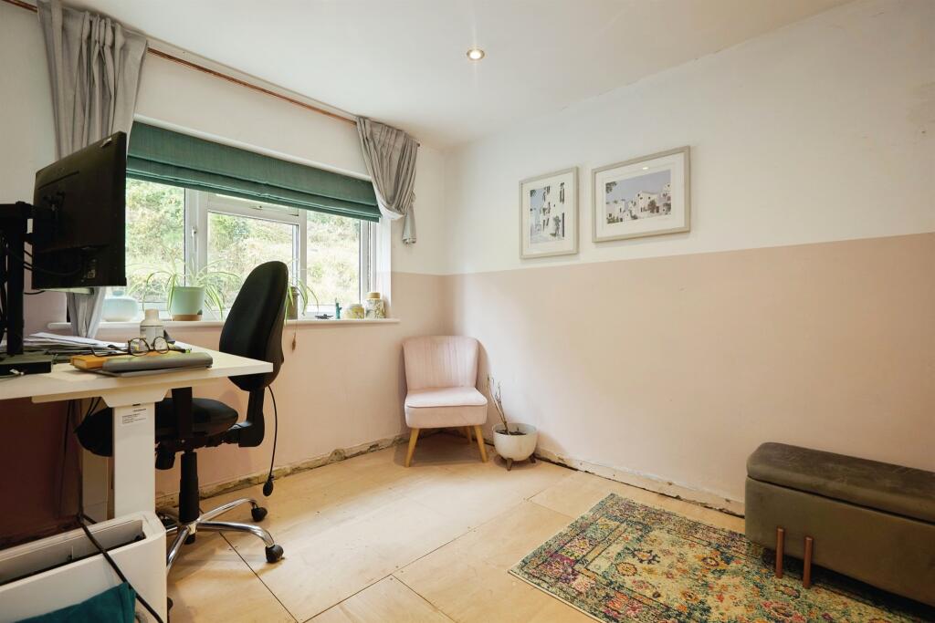 Additional image 12 of Westfield, Bruton