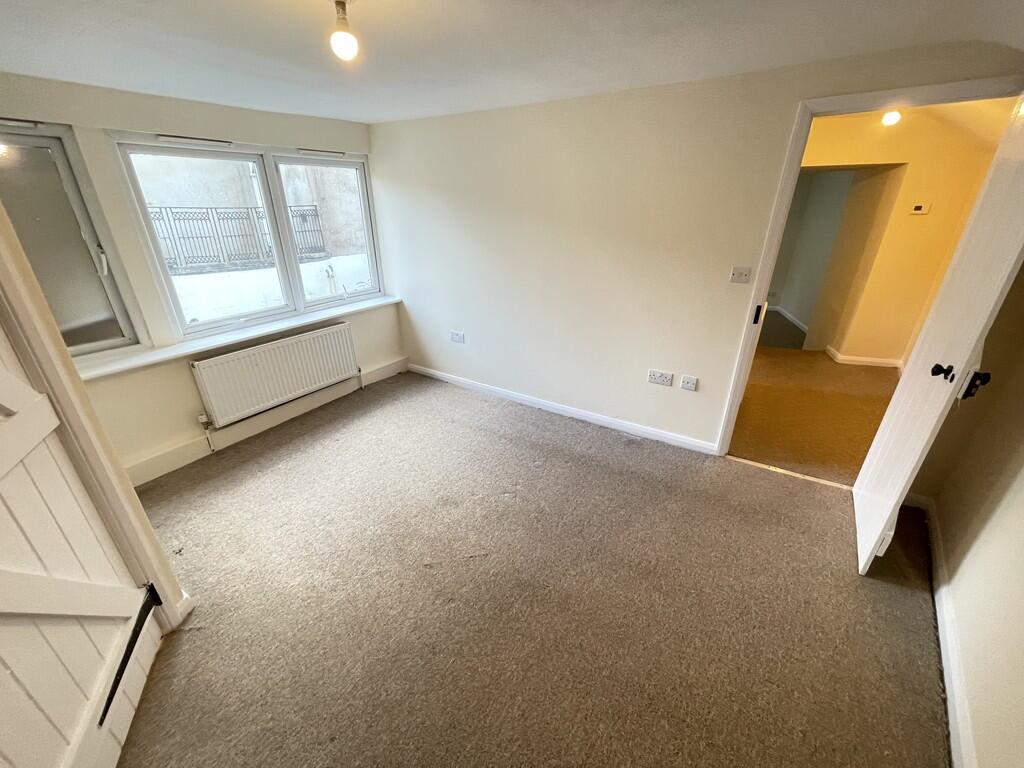 Additional image 6 of Market Place, Warminster