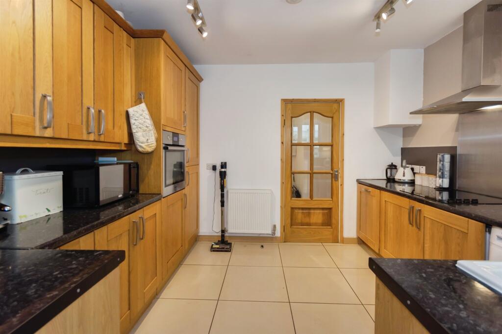 Additional image 8 of The Mayfields, Redditch