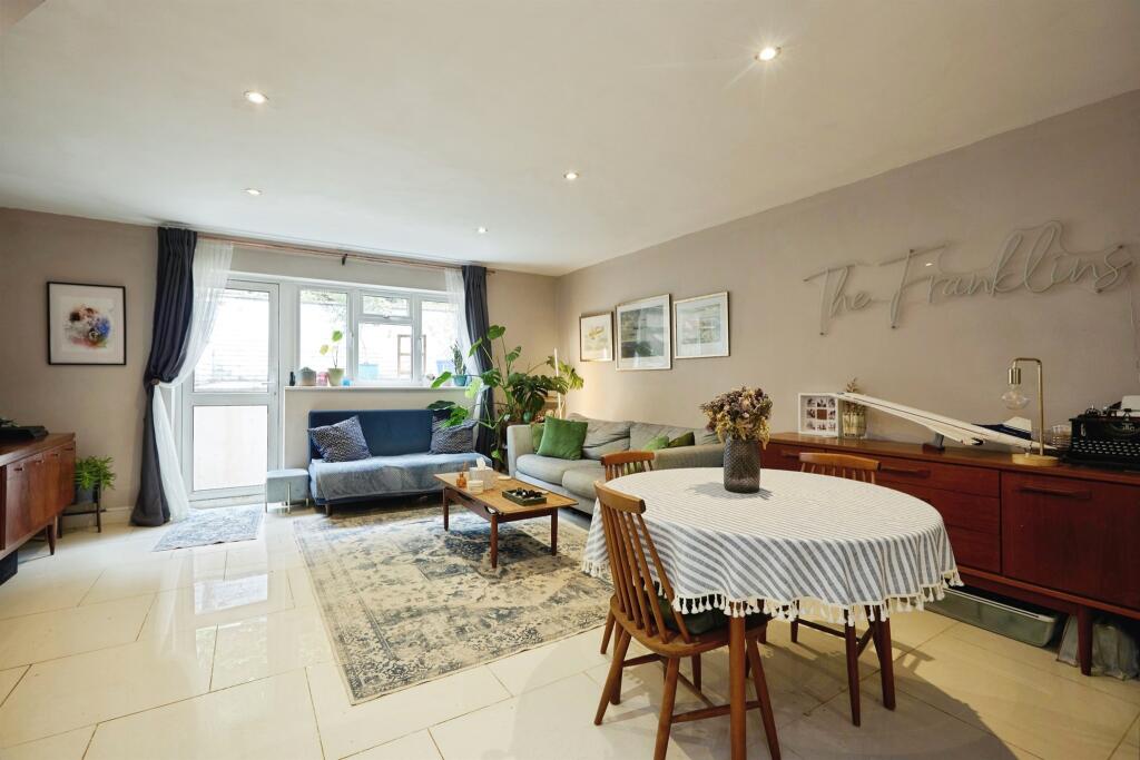 Additional image 3 of Westfield, Bruton