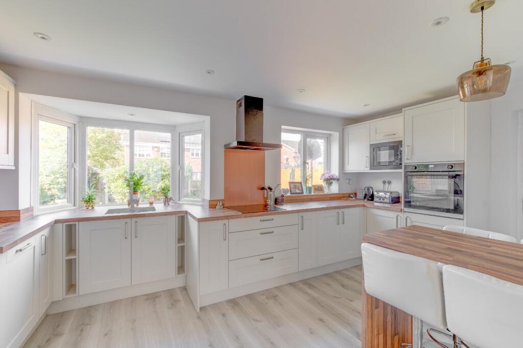 Additional image 5 of Berkeley Close, Winyates Green, Redditch, B98