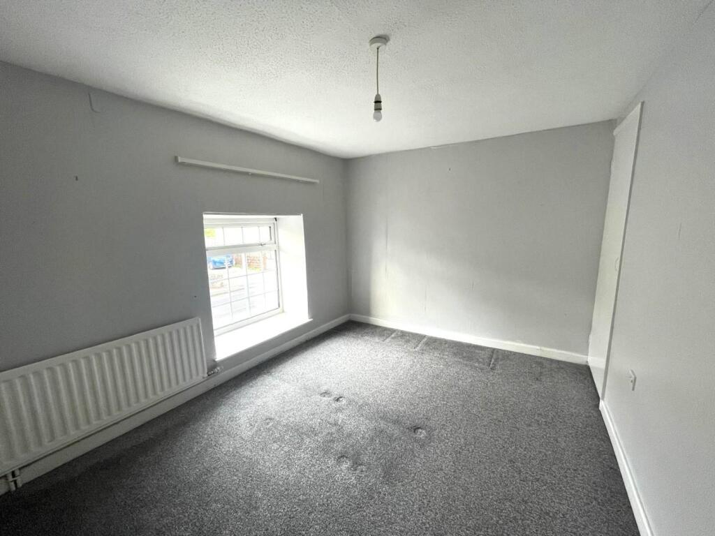 Additional image 7 of West End, Street