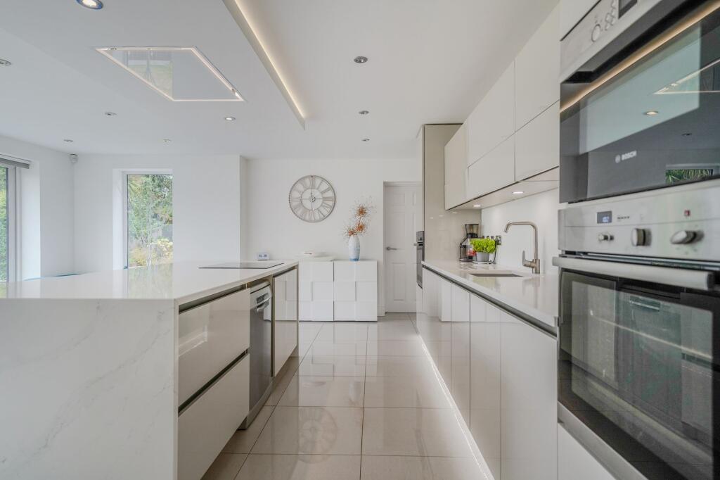 Additional image 4 of Rumbush Lane, Solihull, B94