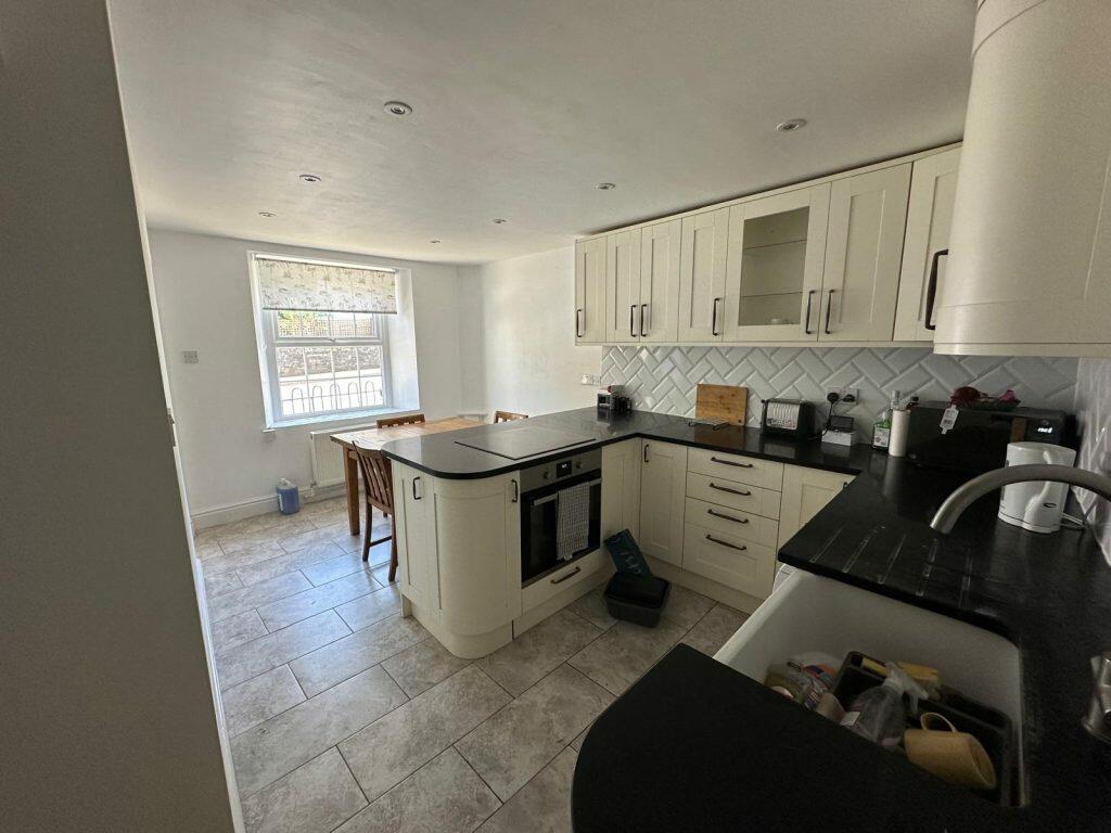 Additional image 2 of Lusty, Bruton – Ref: 703