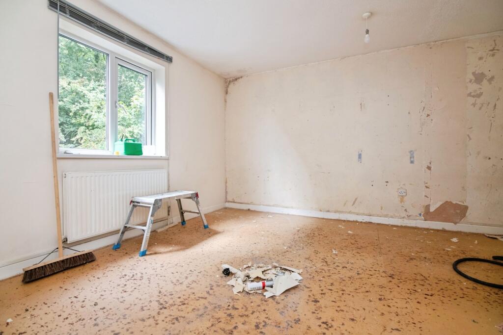 Additional image 8 of Huins Close, Redditch, Worcestershire, B98