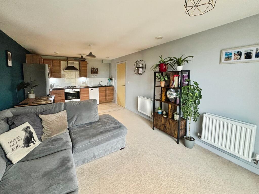 Additional image 6 of Lime Tree Square, Street