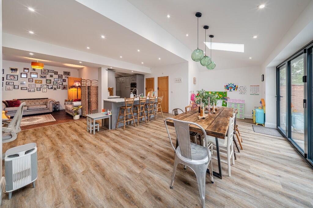 Additional image 4 of Clarendon Avenue, Trowbridge